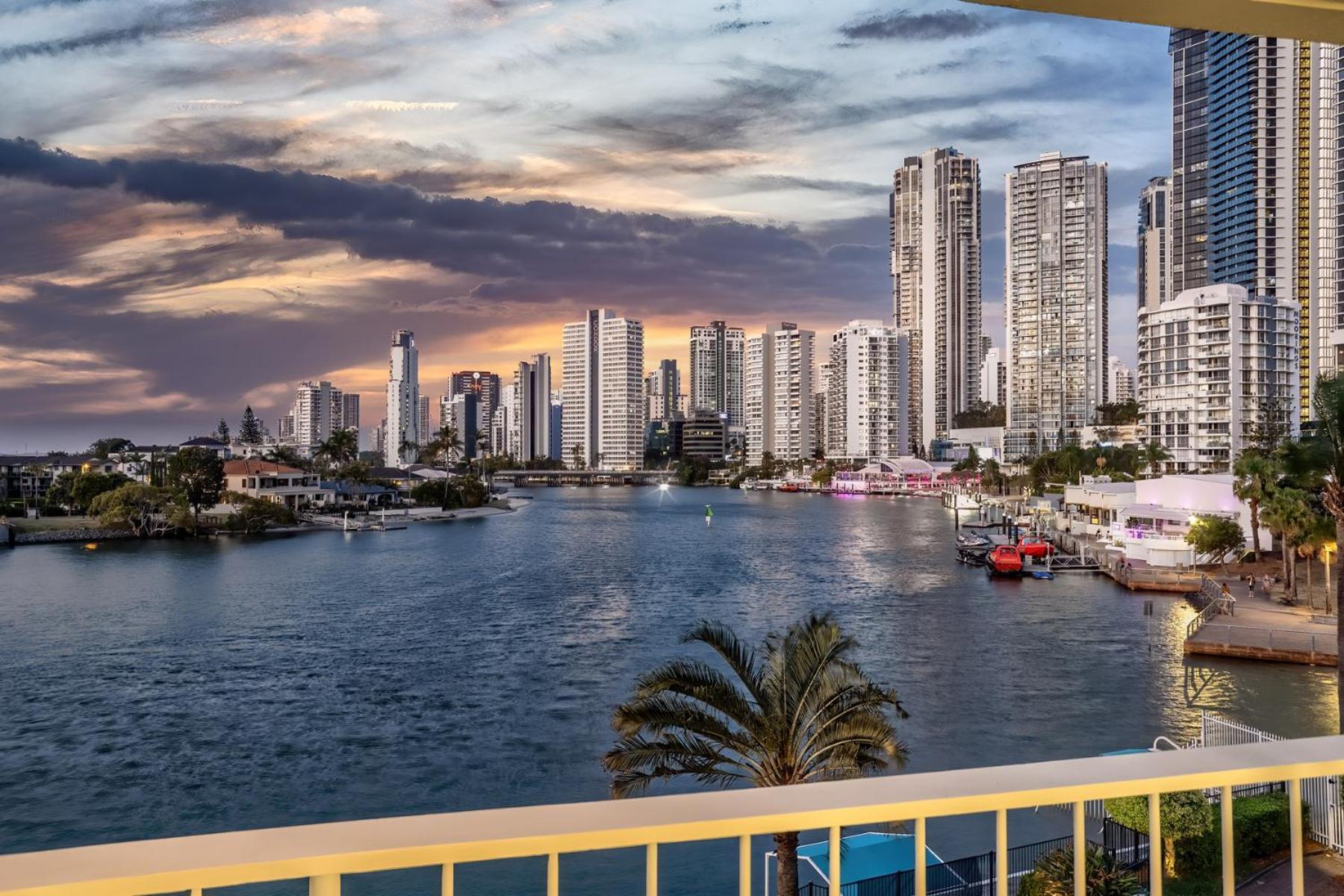 Amazing Water Views Surfers Paradise Gold Coast Exterior photo